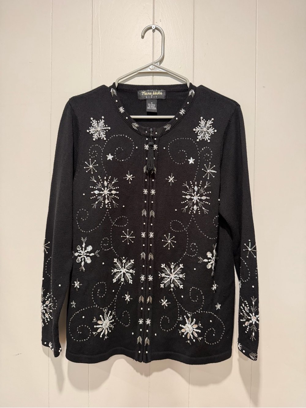 Thom McAn Black Snowflake Zip-Front Cardigan